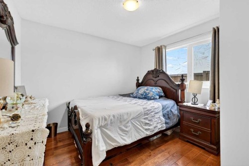 117 Bonitz Court, Carseland, AB - Indoor Photo Showing Bedroom