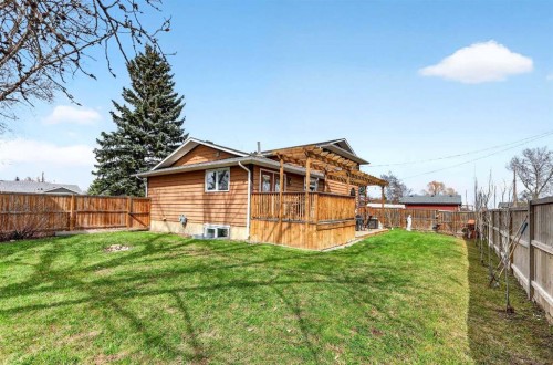 117 Bonitz Court, Carseland, AB - Outdoor