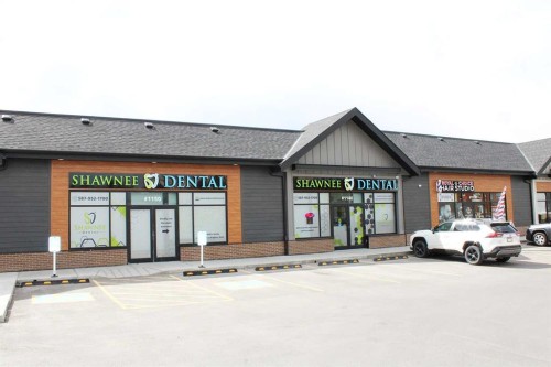 205-700 Shawnee Square Sw, Calgary, AB - Outdoor