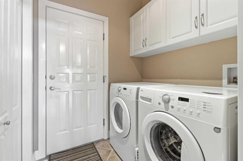 183 Discovery Ridge Way Sw, Calgary, AB - Indoor Photo Showing Laundry Room