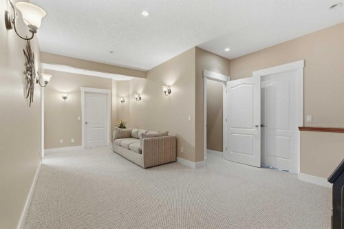 183 Discovery Ridge Way Sw, Calgary, AB - Indoor Photo Showing Other Room