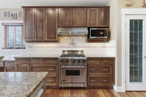 183 Discovery Ridge Way Sw, Calgary, AB - Indoor Photo Showing Kitchen