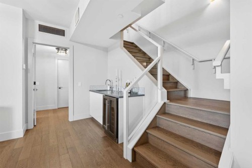 101-23 Mahogany Circle Se, Calgary, AB - Indoor Photo Showing Other Room