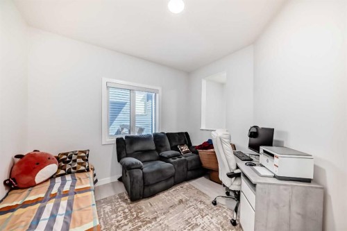 2004 Ravensdun Crescent Se, Airdrie, AB - Indoor Photo Showing Office