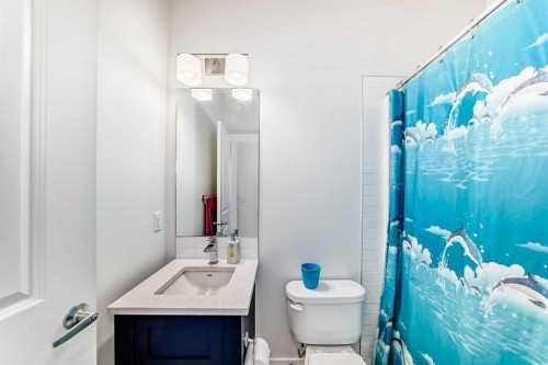 2004 Ravensdun Crescent Se, Airdrie, AB - Indoor Photo Showing Bathroom