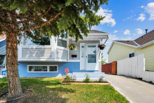 76 Aberfoyle Close Ne, Calgary, AB - Outdoor