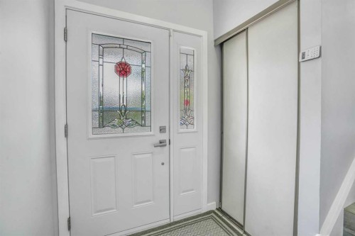 76 Aberfoyle Close Ne, Calgary, AB - Indoor Photo Showing Other Room