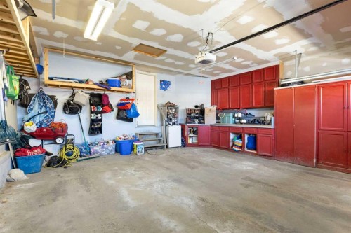 1030 Mckenzie Lake Bay Se, Calgary, AB - Indoor Photo Showing Garage