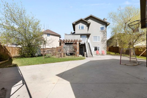 1030 Mckenzie Lake Bay Se, Calgary, AB - Outdoor