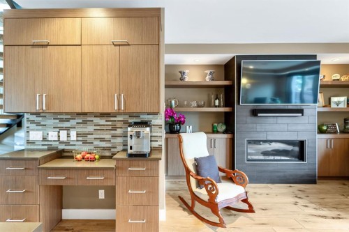 1834 30 Avenue Sw, Calgary, AB - Indoor Photo Showing Kitchen With Stainless Steel Kitchen With Upgraded Kitchen