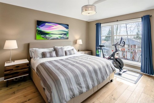 1834 30 Avenue Sw, Calgary, AB - Outdoor With Exterior