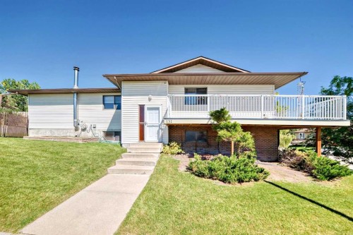 131 Ranchlands Court Nw, Calgary, AB - Outdoor With Deck Patio Veranda