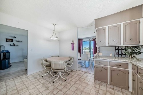 131 Ranchlands Court Nw, Calgary, AB - Indoor Photo Showing Kitchen