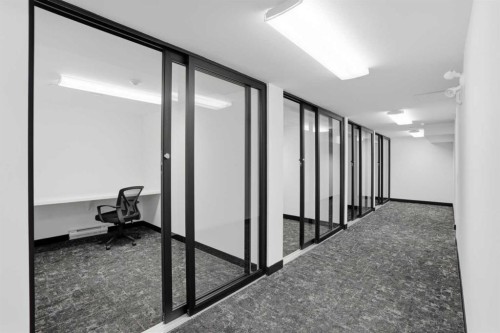 309-310 15 Avenue Sw, Calgary, AB - Indoor Photo Showing Other Room
