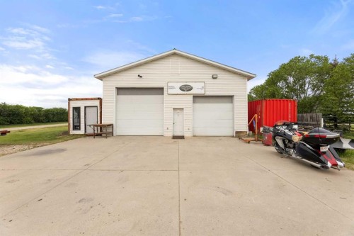 31275 Range Road 13, Rural Mountain View County, AB - Outdoor With Exterior