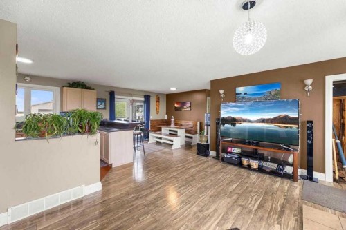 31275 Range Road 13, Rural Mountain View County, AB - Indoor