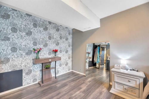 512 Highland Close, Strathmore, AB - Indoor