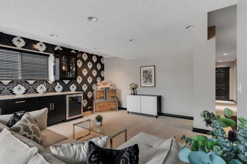 55 Evanspark Circle Nw, Calgary, AB - Indoor