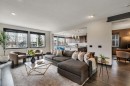 55 Evanspark Circle Nw, Calgary, AB  - Indoor Photo Showing Living Room 