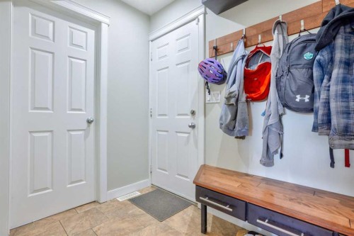 228 Wood Valley Bay Sw, Calgary, AB - Indoor Photo Showing Other Room