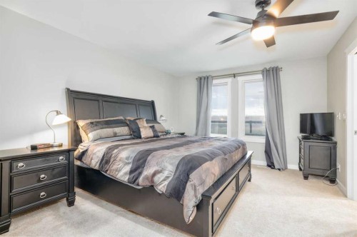 228 Wood Valley Bay Sw, Calgary, AB - Indoor Photo Showing Bedroom