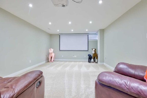 228 Wood Valley Bay Sw, Calgary, AB - Indoor