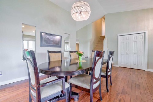 228 Wood Valley Bay Sw, Calgary, AB - Indoor Photo Showing Dining Room