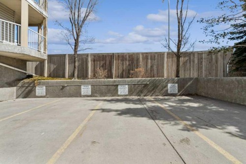 9216-70 Panamount Drive Nw, Calgary, AB - Outdoor