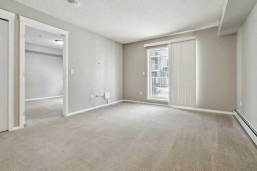 9216-70 Panamount Drive Nw, Calgary, AB - Indoor Photo Showing Other Room