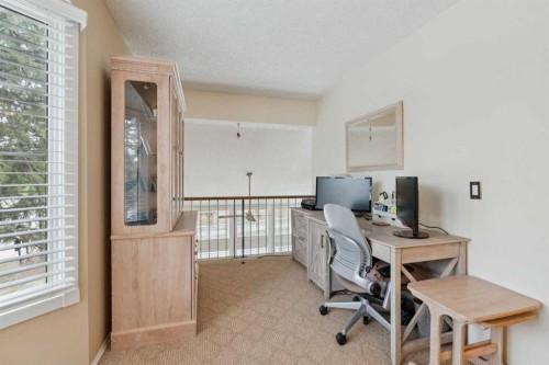 38-28 Berwick Crescent Nw, Calgary, AB - Indoor Photo Showing Office