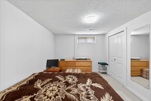 3620 28 Street Se, Calgary, AB - Indoor