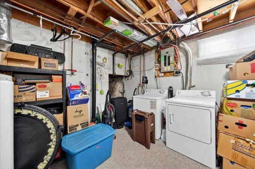 3620 28 Street Se, Calgary, AB - Indoor Photo Showing Laundry Room