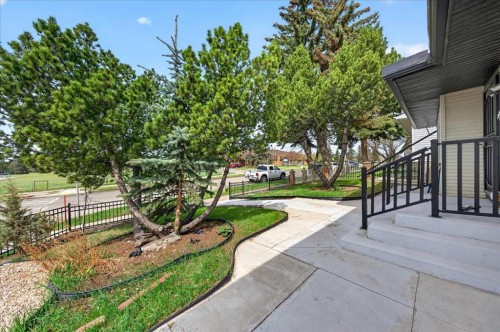 3620 28 Street Se, Calgary, AB - Outdoor