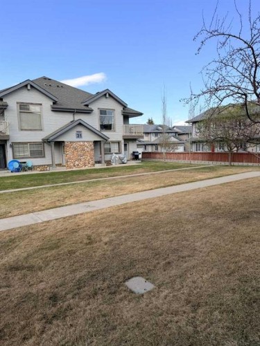 104-4 Everridge Square Sw, Calgary, AB 