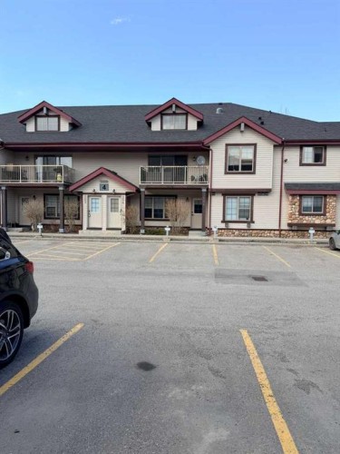 104-4 Everridge Square Sw, Calgary, AB 