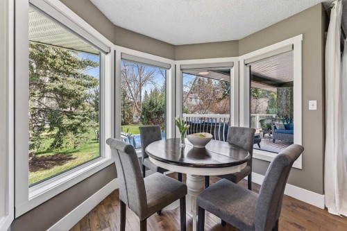 756 East Chestermere Drive, Chestermere, AB - Indoor Photo Showing Dining Room