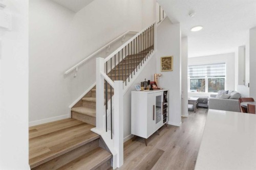 48 Magnolia Parade Se, Calgary, AB - Indoor Photo Showing Other Room