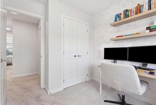 48 Magnolia Parade Se, Calgary, AB - Indoor Photo Showing Office