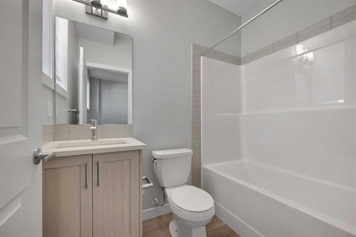 1132 Sage Hill Grove Nw, Calgary, AB - Indoor Photo Showing Bathroom
