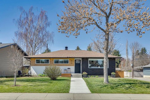 9723 3 Street Se, Calgary, AB - Outdoor With Facade