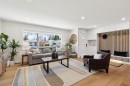 9723 3 Street Se, Calgary, AB  - Indoor Photo Showing Living Room 