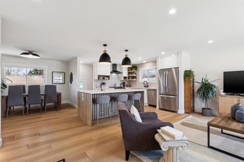 9723 3 Street Se, Calgary, AB - Indoor