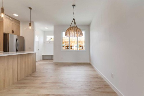223 Sora Boulevard Se, Calgary, AB - Indoor