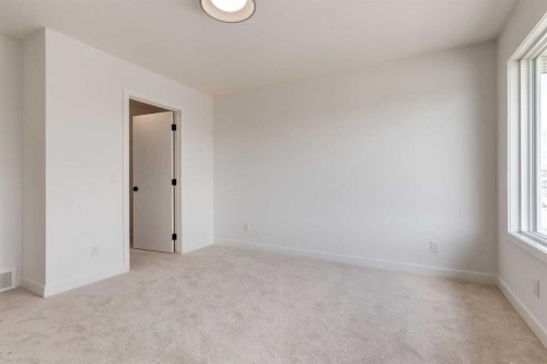 223 Sora Boulevard Se, Calgary, AB - Indoor Photo Showing Other Room