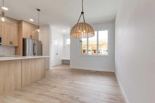 223 Sora Boulevard Se, Calgary, AB - Indoor Photo Showing Kitchen