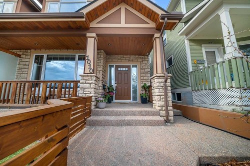1010 19 Avenue Se, Calgary, AB - Outdoor With Deck Patio Veranda With Exterior