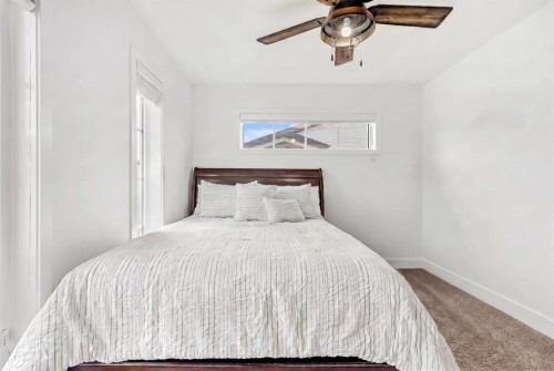 85 Walgrove Common Se, Calgary, AB - Indoor Photo Showing Bedroom