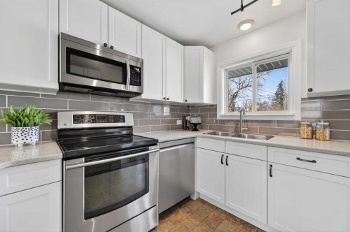 3112 34 Avenue Sw, Calgary, AB 