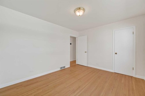 3112 34 Avenue Sw, Calgary, AB 