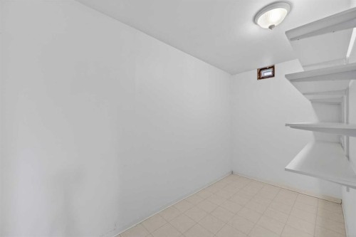 3112 34 Avenue Sw, Calgary, AB 